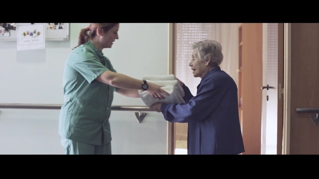 Video Reference: Shoulder, Joint, Arm, Standing, Conversation, Neck, Hand, Human body, Fun, Mouth