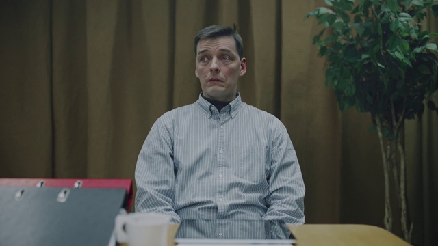 Video Reference: Speech, Public speaking, Speaker, Lecture, Job, Professor, Dress shirt