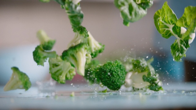 Video Reference: Broccoli, Food, Cruciferous vegetables, Leaf vegetable, Vegetable, Cuisine, Dish, Plant, Vegetarian food, Produce