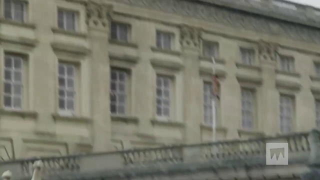 Video Reference: Building, Commercial building, Metropolitan area, Architecture, Facade, Property, Landmark, Neighbourhood, Real estate, Window