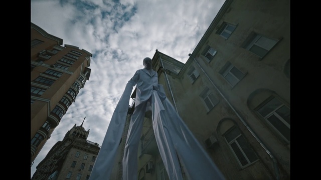 Video Reference: Architecture, Daytime, Sky, Snapshot, Urban area, Metropolitan area, Building, Metropolis, Photography, City