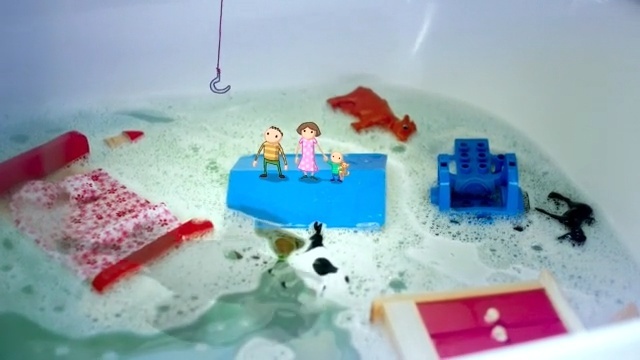 Video Reference: play, plastic, ice, fun, toy, snow, Person