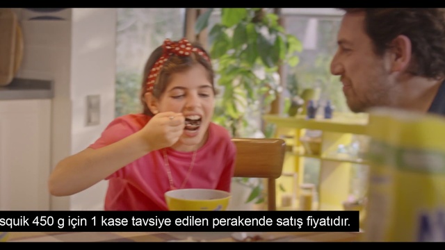 Video Reference: Facial expression, Junk food, Snapshot, Happy, Fun, Eating, Photo caption, Smile, Mouth, Photography