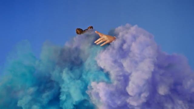 Video Reference: Sky, Blue, Cloud, Atmosphere, Air sports, Aerobatics, Cumulus, Smoke, Extreme sport, Meteorological phenomenon