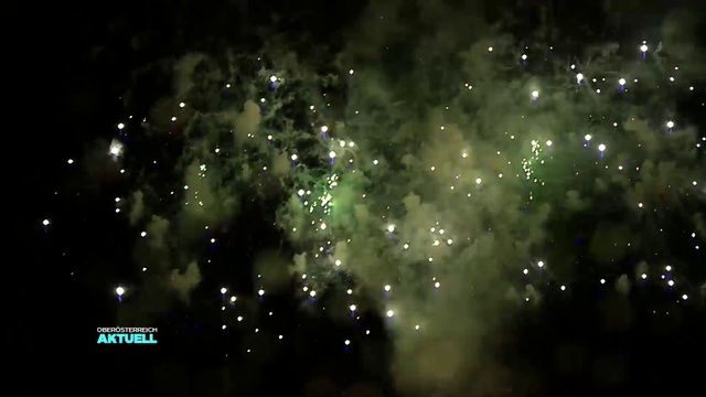 Video Reference: Nature, Fireworks, Midnight, Atmospheric phenomenon, Darkness, Atmosphere, Night, Astronomical object, New years eve, New year