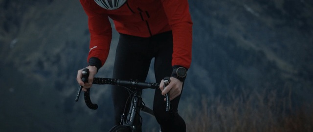 Video Reference: Cycling, Bicycle, Cycle sport, Vehicle, Recreation, Mountain bike, Sports equipment, Personal protective equipment, Cyclo-cross, Sportswear