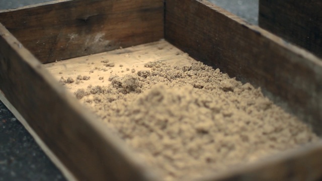 Video Reference: Soil, Wood, Floor, Tile