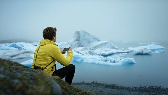 Video Reference: People in nature, Ice, Glacial landform, Iceberg, Glacier, Ice cap, Arctic, Glacial lake, Sea ice, Water
