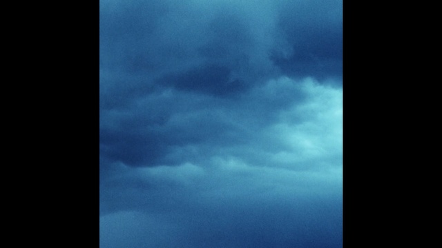 Video Reference: sky, cloud, blue, atmosphere, daytime, cumulus, azure, meteorological phenomenon, thunder, geological phenomenon