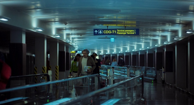 Video Reference: Building, Infrastructure, Airport terminal, Metropolitan area, Airport, Architecture, City