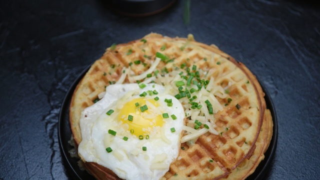 Video Reference: dish, meal, food, cuisine, breakfast, side dish, brunch, american food, vegetarian food, Person