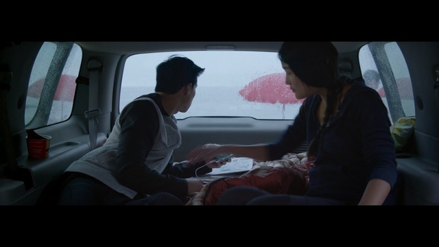 Video Reference: car, land vehicle, vehicle, motor vehicle, mode of transport, automotive design, snapshot, family car, screenshot, automotive exterior