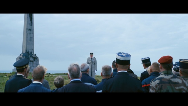 Video Reference: military, air force, military, crowd, military person, troop, sky, official, Person