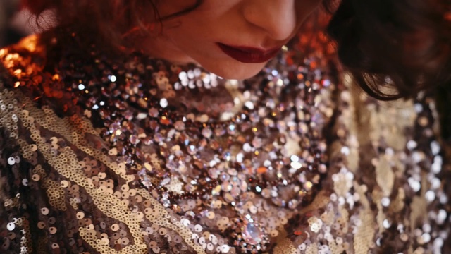 Video Reference: girl, glitter, pattern, autumn, smile