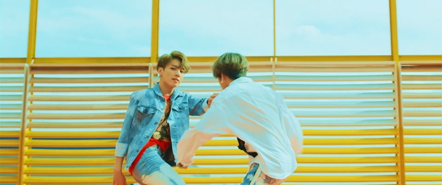 Video Reference: blue, yellow, photograph, fun, leisure, line, girl, recreation, summer, vacation