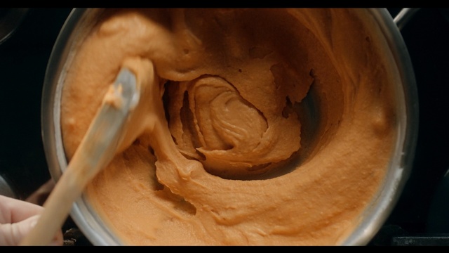 Video Reference: Food, Peanut butter, Nut butter, Dish, Ingredient, Cuisine, Batter, Paste, Dulce de leche, Cream