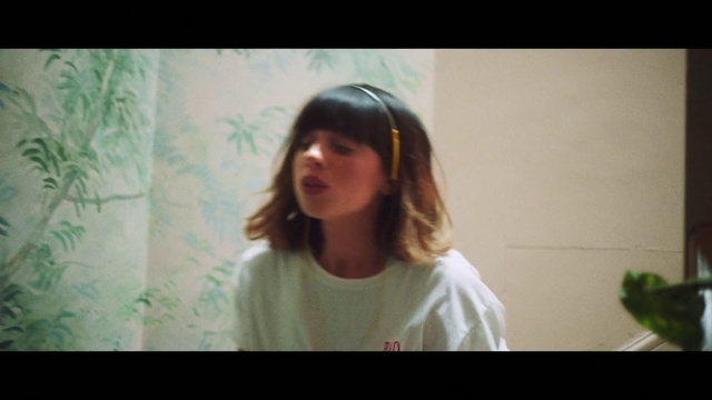 Video Reference: Hair, White, Face, Photograph, Cool, Black hair, Hairstyle, Lady, Head, Beauty, Person
