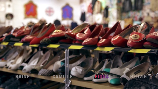 Video Reference: Shoe store, Footwear, Shoe, Carmine, Outlet store, Athletic shoe