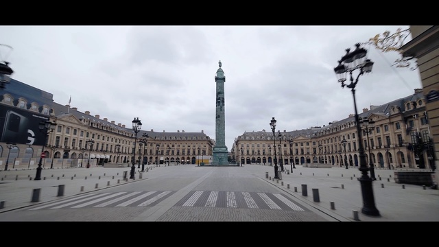 Video Reference: Landmark, City, Plaza, Town square, Human settlement, Public space, Town, Architecture, Building, Sky