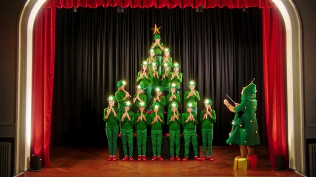 Video Reference: Stage, Theater curtain, Event, Interior design, Curtain, Performing arts, Interior design, heater, Performance, Christmas