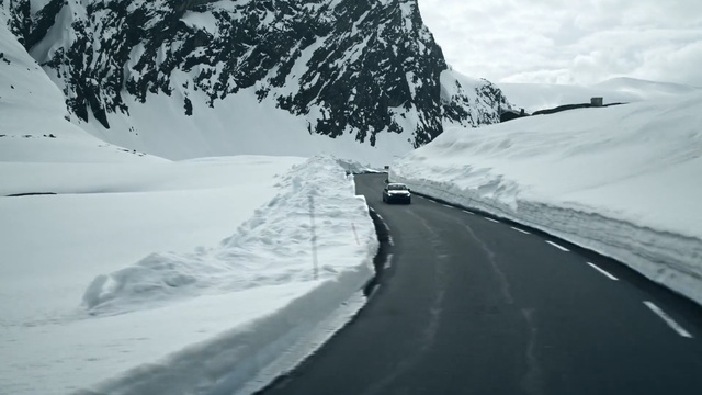 Video Reference: snow, geological phenomenon, glacial landform, winter, mountain range, freezing, ice, arctic, road, mountain pass