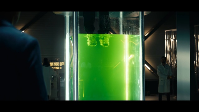 Video Reference: Green, Light, Yellow, Snapshot, Glass, Photography, Person