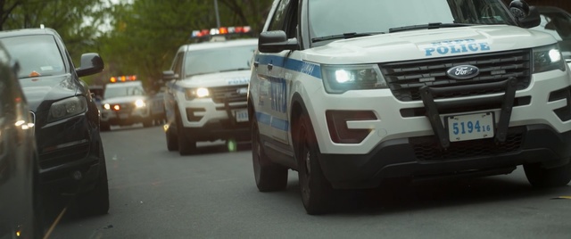 Video Reference: Land vehicle, Vehicle, Car, Sport utility vehicle, Motor vehicle, Police car, Infrastructure, Automotive design, Bumper, Ford