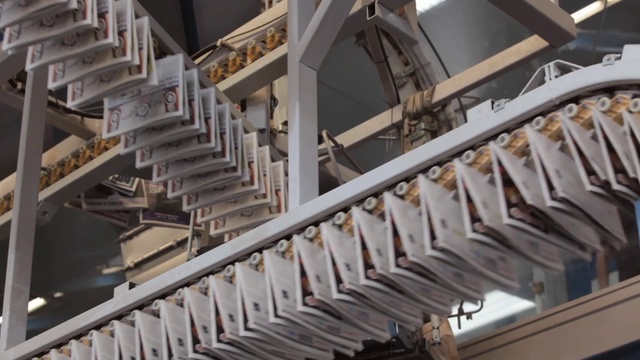 Video Reference: Architecture, Beam, Stairs, Baluster, Handrail, Metal, Building