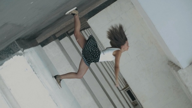 Video Reference: Ceiling, Room, Plaster