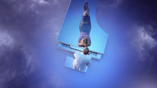 Video Reference: Sky, Flip (acrobatic), Performance, Space