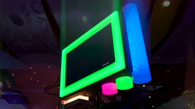 Video Reference: Green, Light, Visual effect lighting, Lighting, Technology, Display device, Neon, Design, Electronic device, Gadget
