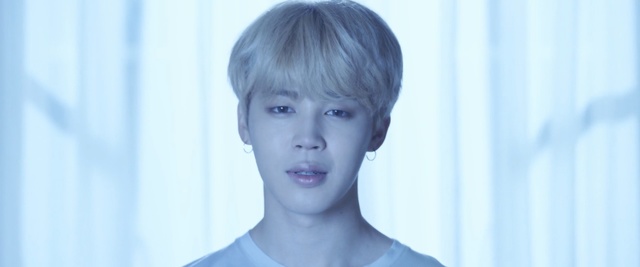 Video Reference: blue, face, beauty, head, shoulder, girl, chin, black hair, neck, joint, Person