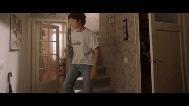 Video Reference: White, Photograph, Standing, Shoulder, Wall, Arm, Floor, Door, Leg, Snapshot