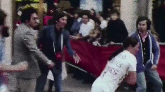 Video Reference: People, Social group, Crowd, Event, Snapshot, Community, Fun, Audience, Tradition, Performance