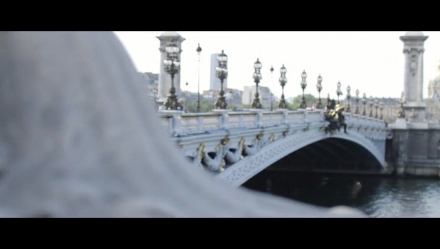 Video Reference: Architecture, Bridge, Photography, City, Arch, Nonbuilding structure, Building, Fixed link, Person
