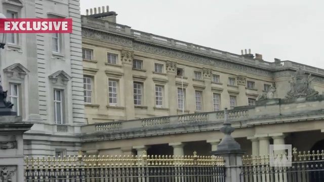Video Reference: Building, Classical architecture, Architecture, Landmark, Property, Facade, Palace, Estate, Neighbourhood, Real estate
