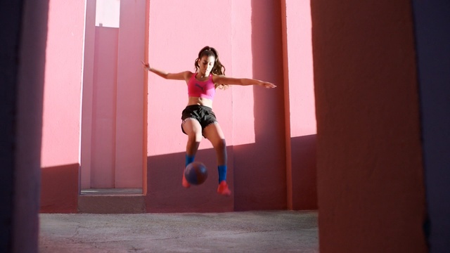 Video Reference: pink, performance, performance art, fun, girl, performing arts, muscle, dancer, joint, physical fitness, Person