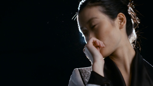 Video Reference: beauty, girl, jewellery, black hair, darkness, neck