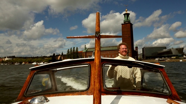 Video Reference: Vehicle, Car, Automotive exterior, Classic car, City car