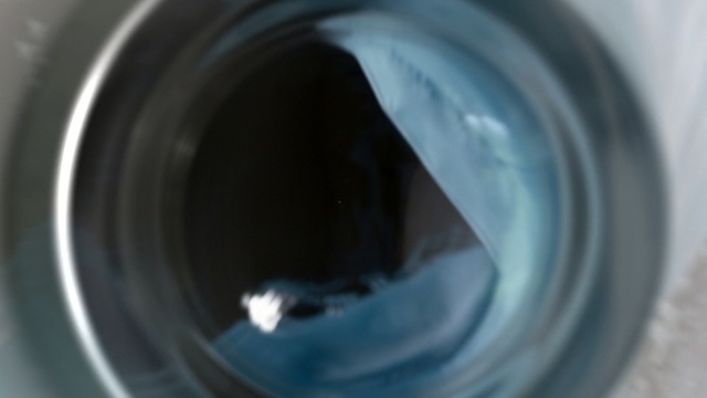 Video Reference: Washing machine, Major appliance, Clothes dryer, Home appliance, Close-up, Automotive wheel system, Automotive tire, Circle, Rim, Wheel