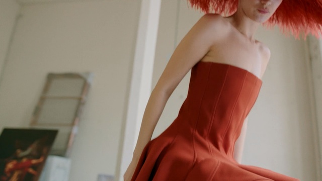 Video Reference: Hair, Red, Shoulder, Red hair, Dress, Joint, Hairstyle, Hair coloring, Arm, Blond