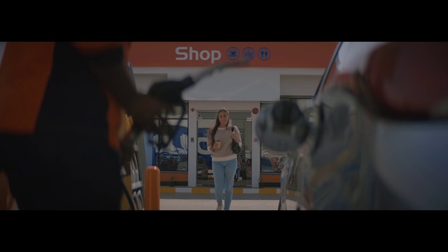 Video Reference: Black, Snapshot, Fun, Mode of transport, Screenshot, Human, Photography, Muscle, Room, Space