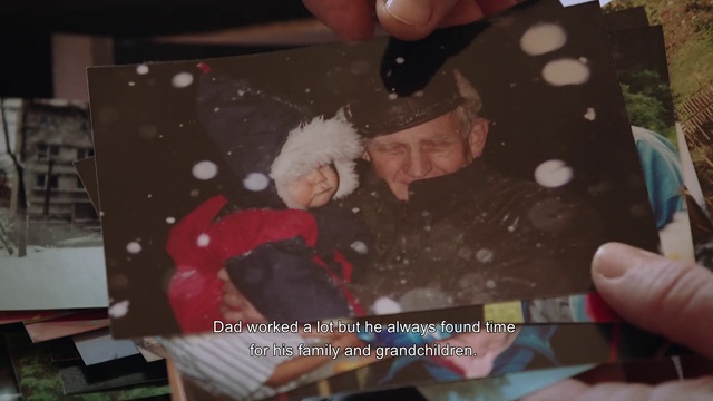 Video Reference: Finger, Hand, Art, Person