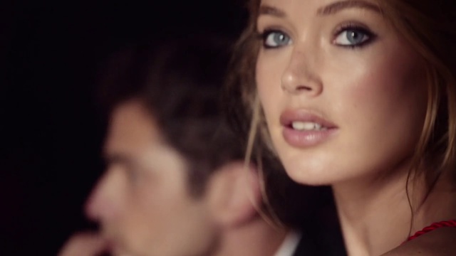 Video Reference: Face, Hair, Lip, Eyebrow, Nose, Cheek, Skin, Chin, Beauty, Head