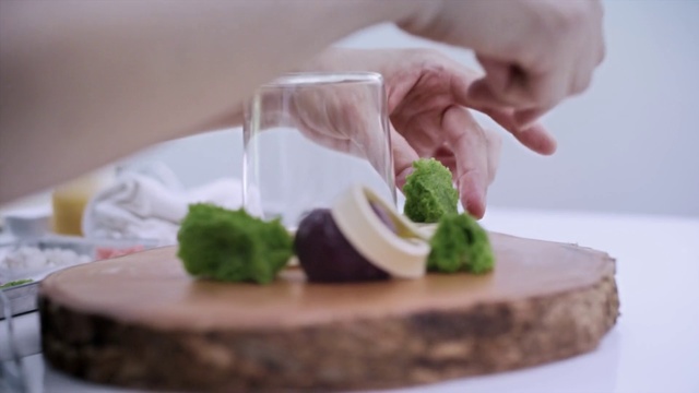 Video Reference: Food, Cuisine, Dish, À la carte food, Garnish, Ingredient, Vegetarian food, Culinary art, Dessert