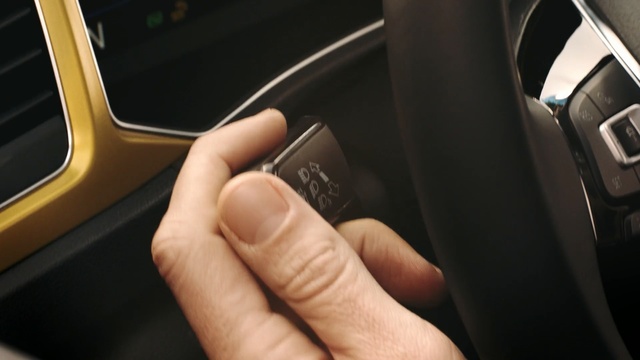 Video Reference: Vehicle, Car, Vehicle door, Driving, Finger, Hand, Steering wheel, Steering part, Mid-size car