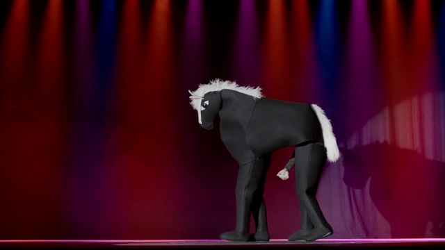 Video Reference: performance, purple, entertainment, performing arts, darkness, event, stage, scene, performance art, computer wallpaper, Person