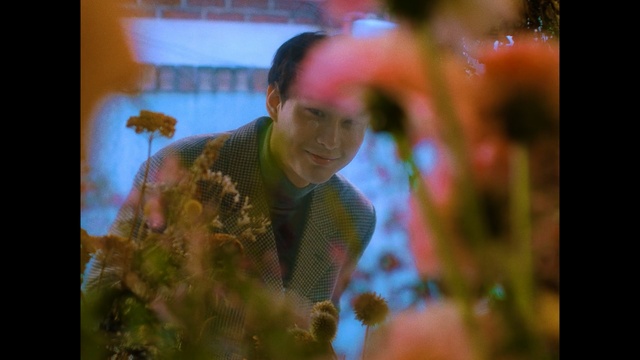 Video Reference: fun, plant, human, flower, sunlight, girl, smile, Person