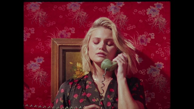 Video Reference: Photograph, Pink, Beauty, Album cover, Modern art, Blond, Snapshot, Portrait, Music artist, Singer