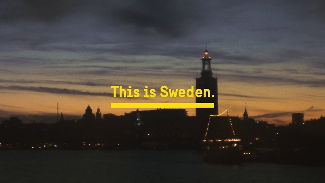 Video Reference: Sky, Landmark, Light, Cloud, Tower, Yellow, Sunset, Evening, Morning, City, Person